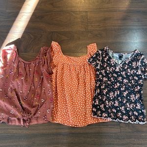 Set of girls shirts size 7/8